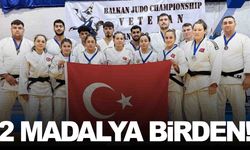 Manisalı Enes’ten 2 madalya birden!