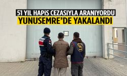 51 yıl hapis cezası ile aranıyordu… Yunusemre’de yakayı ele verdi!