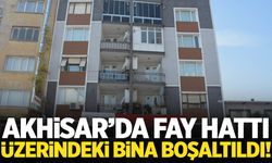 Akhisar’da fay hattı üzerindeki bina boşaltıldı!