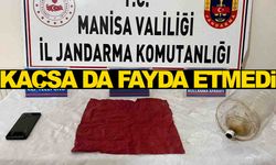 Manisa’da jandarmadan kaçtı… Üzerinden uyuşturucu çıktı!