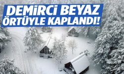 Demirci’de kar etkili oldu!
