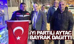 İYİ Parti Şehzadeler’den bayrak hassasiyeti!