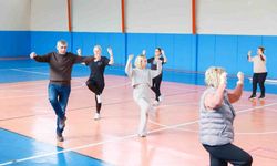 Yunusemre Belediyesi’nden halk oyunları kursu