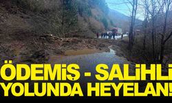 Ödemiş–Salihli yolunda heyelan! Sağanak yağış ulaşımı felç etti