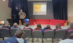 Manisa Ticaret Borsası Anadolu Lisesi’nde ‘akran zorbalığı’ semineri