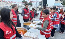 Alaşehir’de iftar bağışında hayırseverler adeta yarıştı