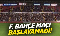 Fenerbahçe-Gaziantep maçında arıza çıktı! Maç başlayamadı...
