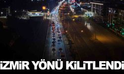 Manisa’da bayram trafiği yoğunluğu: Turgutlu geçişinde araç kuyrukları oluştu