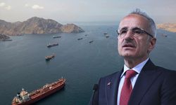 3 Türk gemisi Hürmüz'den çıktı!