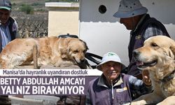 Betty, Abdullah amcayı yalnız bırakmıyor