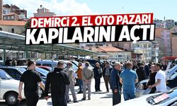 Demirci'de ikinci el oto pazarında ilgi odağı oldu
