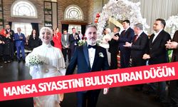 Manisa'da siyaset dünyasını buluşturan düğün! 14 kişi şahit oldu
