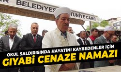 Okulda hayatını kaybeden çocuklar için Manisa'da gıyabi cenaze namazı kılındı