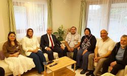 Başkan Akdeniz’den bayramda vefa ziyareti