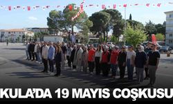 Kula’da 19 Mayıs coşkusu... Kutlamalar çelenk sunma töreni ve etkinliklerle başladı