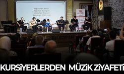 Kursiyerlerden velilere müzik ziyafeti