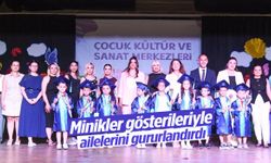 Miniklerden yıl sonu şöleni! 450 öğrenci sahnede alkış topladı