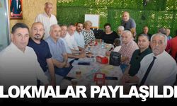 Manisa’da Muharrem sofrasında lokmalar paylaşıldı