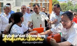 Murat Baybatur yaz okulu öğrencilerini yalnız bırakmadı