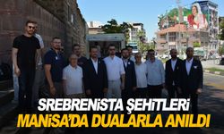 Srebrenitsa şehitleri Manisa'da dualarla anıldı