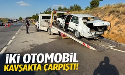 İki otomobil kavşakta çarpıştı! Ölü ve yaralılar var
