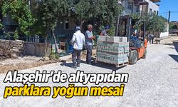 Alaşehir'de altyapıdan parklara yoğun mesai