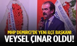 MHP Demirci’de yeni ilçe başkanı Veysel Çınar oldu