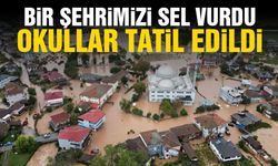 Bir şehrimizi sel vurdu! Okullar tatil edildi