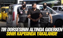 Tır dorsesinin altında giderken sınır kapısında yakalandı!