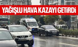 Yağışlı hava kaza getirdi