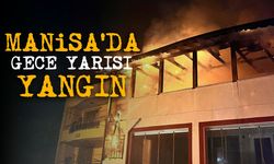 Manisa Kula'da gece yarısı yangın paniği