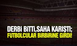 Derbi bitti, saha karıştı! Futbolcular birbirine girdi
