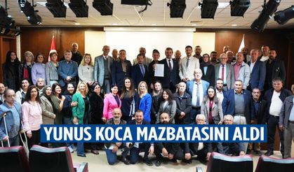 İYİ Parti Manisa’da yeni il başkanı Yunus Koca mazbatasını aldı