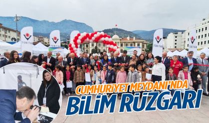 Cumhuriyet Meydanı’nda bilim rüzgarı