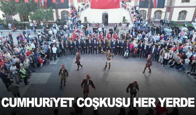 Cumhuriyet Bayramı coşku ve heyecanla kutlanıyor