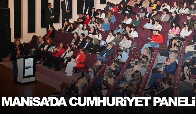 Cumhuriyetin 100. yılına özel panel