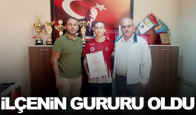 Dünya ikincisi sporcu ödüllendirildi