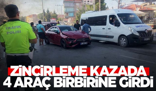 4 araç birbirine girdi... Yaralı var!