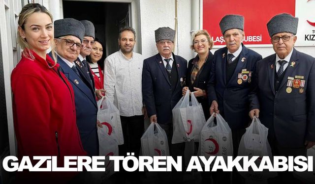 Kızılay'dan gazilere tören ayakkabısı