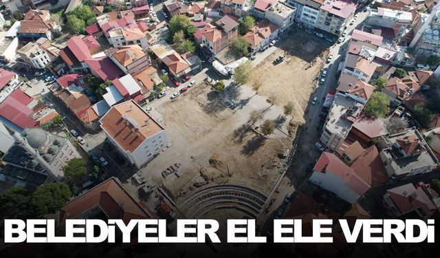 Manisa’nın o ilçesine modern kent meydanı!