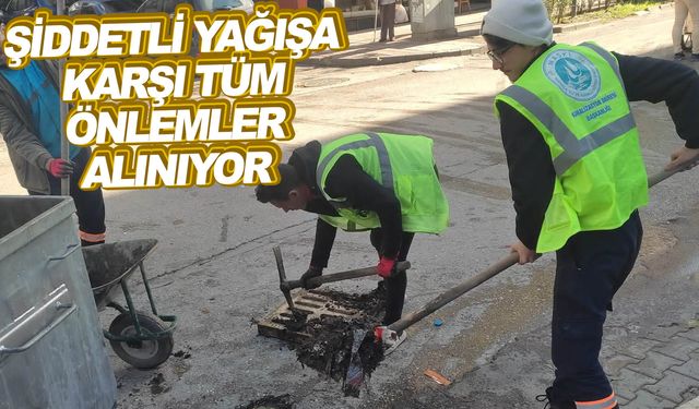 Sakarya Mahallesi’nin yağmursuyu ızgaraları temizlendi