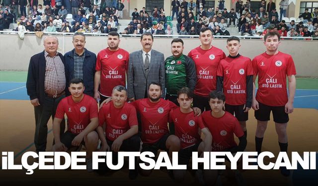 Demirci Akıncıları 100. yıl Futsal Turnuvası başladı