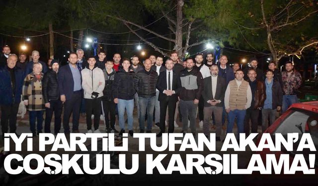 Yunusemre Belediye Başkan Adayı Akan'a coşkulu karşılama