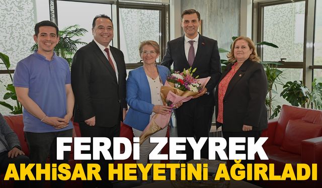 Başkan Zeyrek, Akhisar Heyetini makamında ağırladı