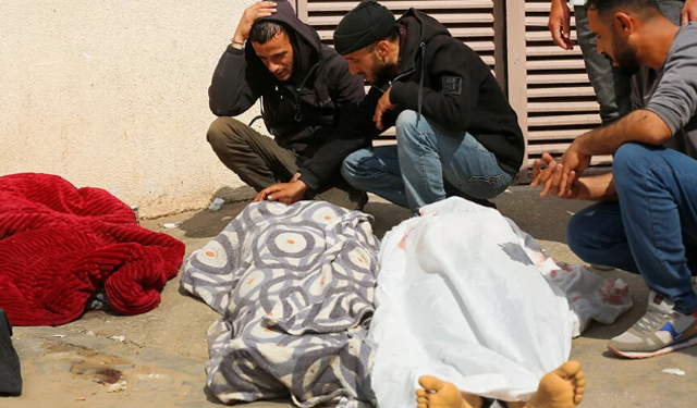 Gazze'de can kaybı 33 bin 729'a çıktı