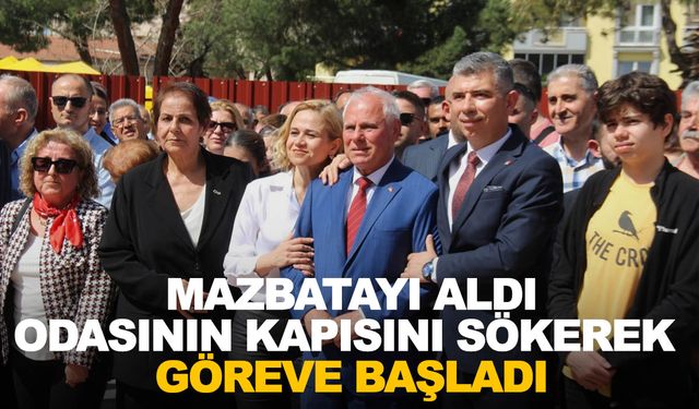 Sözünü tuttu makam odasının kapısını söktü… Göreve başladı