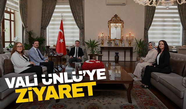 Ebe ve Hemşireler Haftasında Vali Ünlü’ye ziyaret