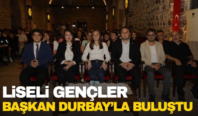 Liseli gençler sordu Başkan Durbay cevapladı