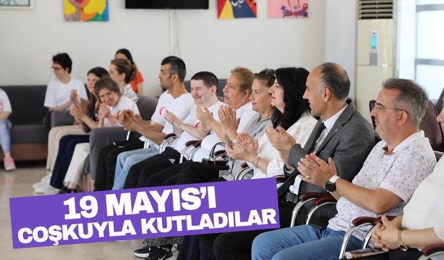 Özel öğrenciler 19 Mayıs’ı coşku ile kutladı