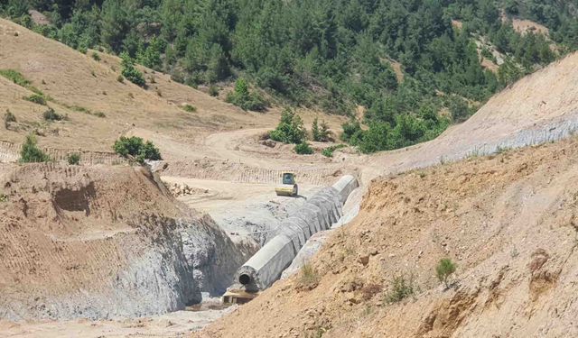 Boyacık barajında batardo dolgusu tamamlandı